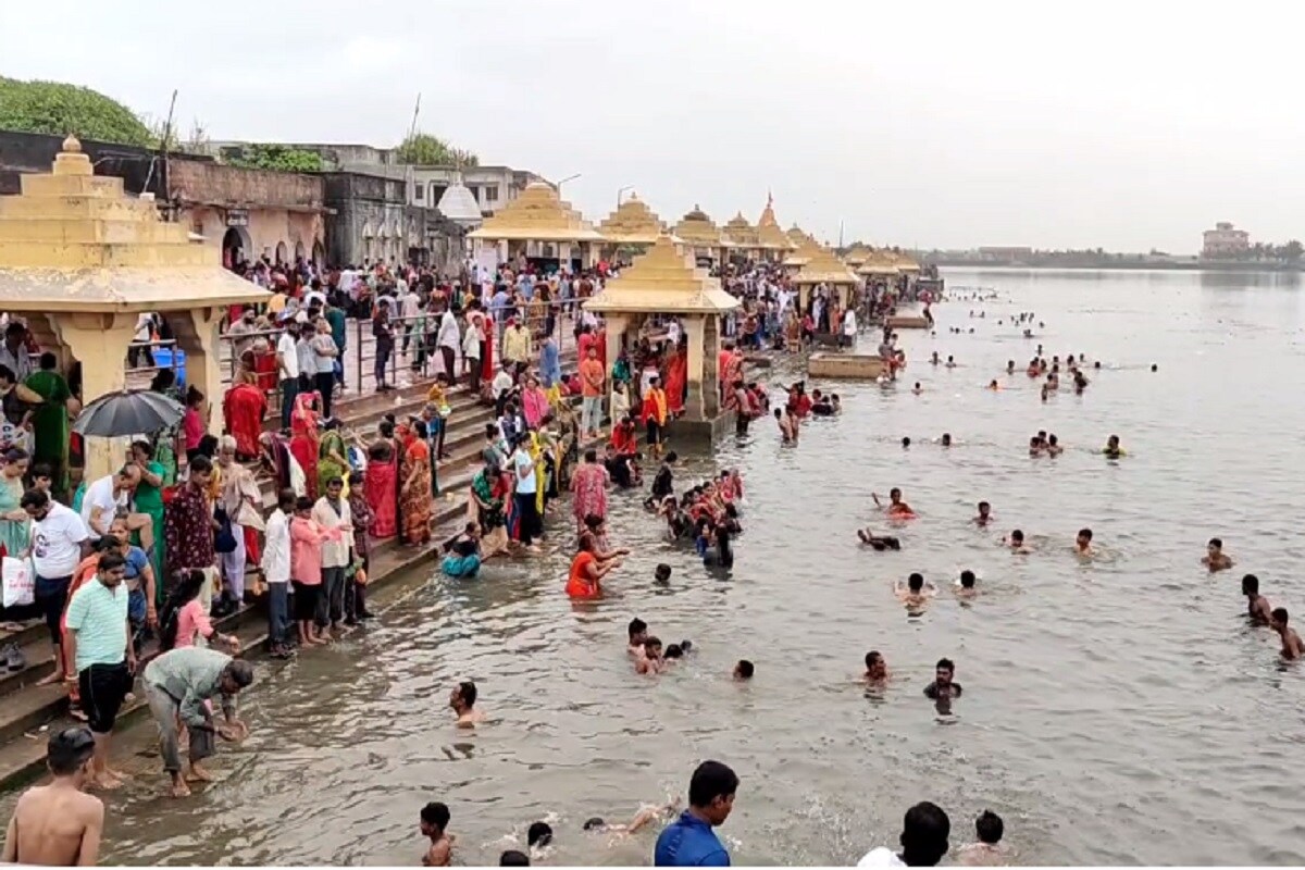 Triveni Sangam Somnath: Sacred Confluence in Gujarat | Somnath Travels