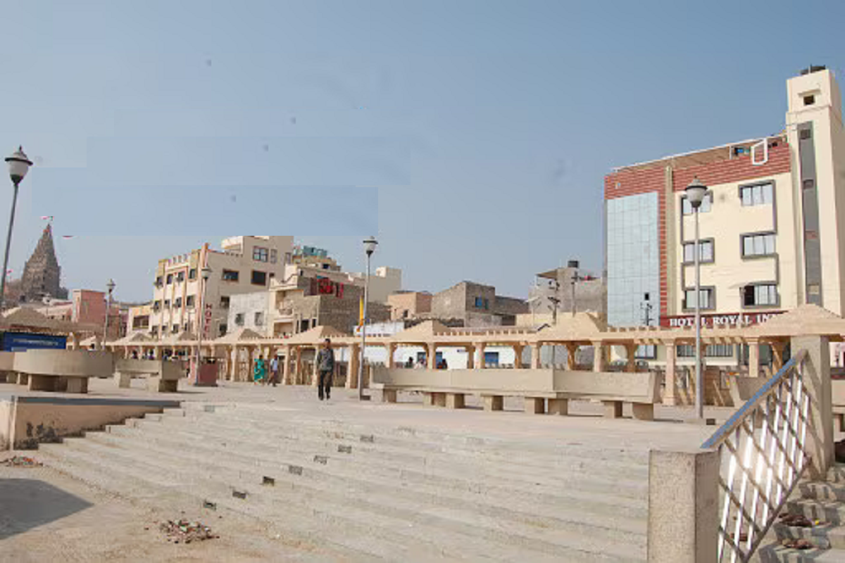 Spacious parking area at Hotel Royal Inn Dwarka Gujarat, convenient for hotel guests