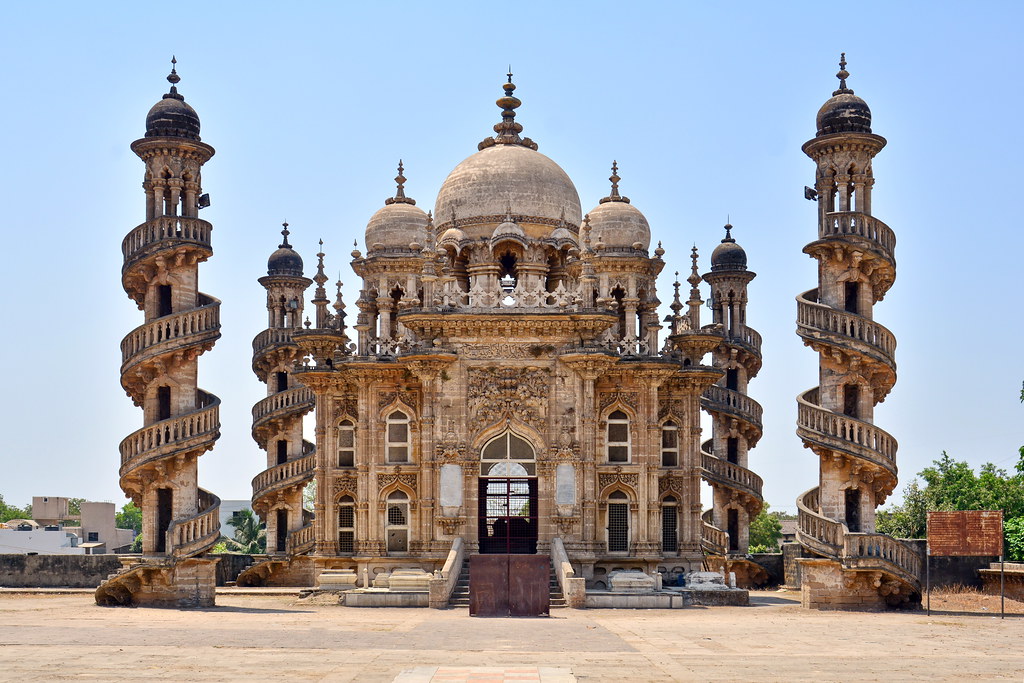 Somnath to Junagadh Taxi and Car Hire